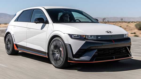 Hyundai Ioniq 5: The Ideal Car for Seniors